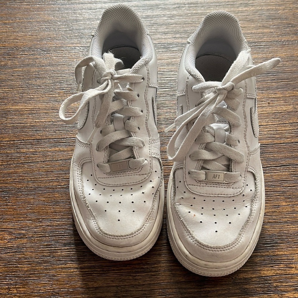 Nike Air Force Sneakers